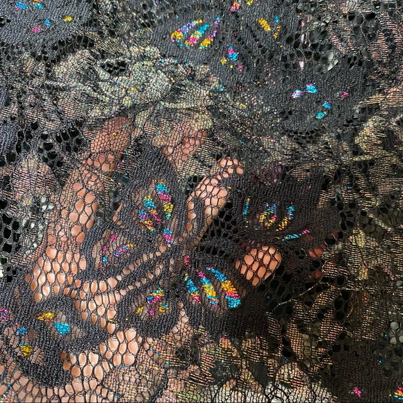 NWT Sugar Thrillz Iridescent Lace Cropped Bustier with Lace Up Front Puff Sleeve - Picture 9 of 10